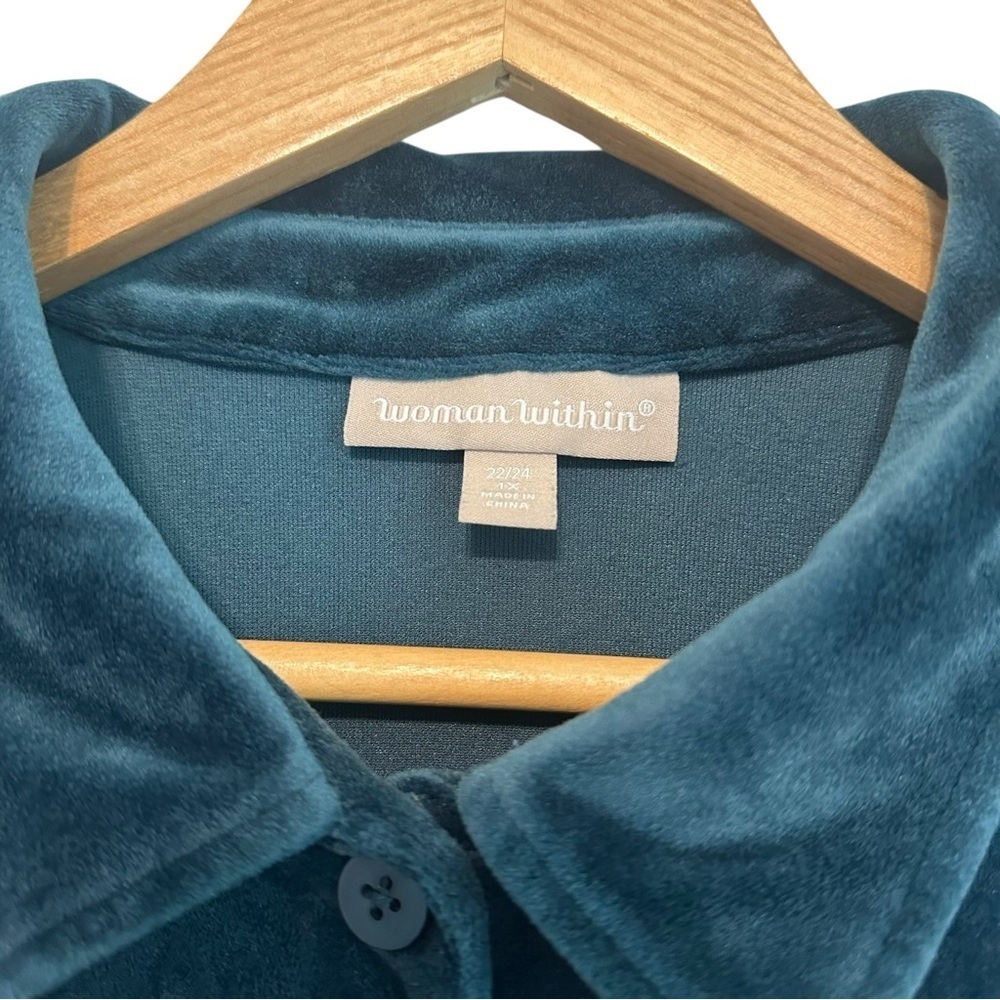 Women's 22/24 Teal Blue Soft Cozy Loungewear Button-Up Casual Velvet PLUS Top - Picture 2 of 4